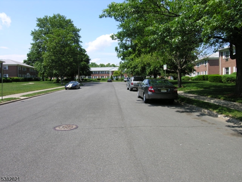 Parking available on Cul-de-sac near front door of the condo.