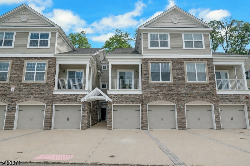 Imagine living just blocks from shopping, gyms, scenic trails and NYC Midtown Direct Trainline. This exceptional three-bedroom townhouse offers all of that and more!