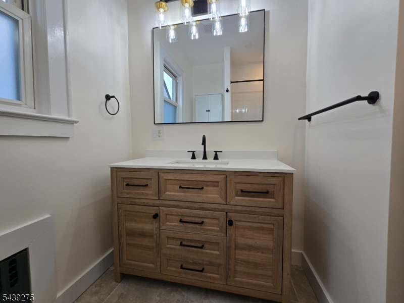 New bathroom vanity
