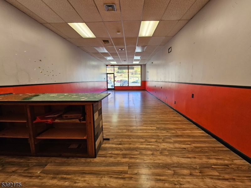 view towards frt entry