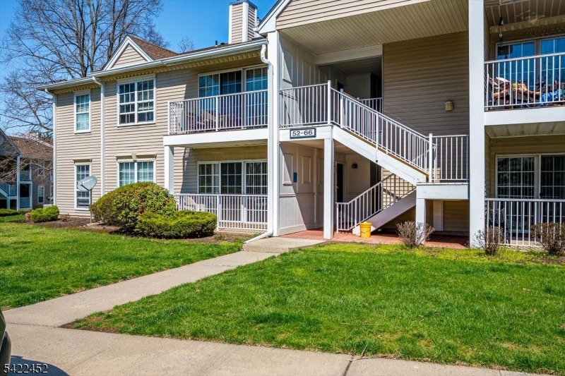 Welcome to 54 Lindsey Ct.