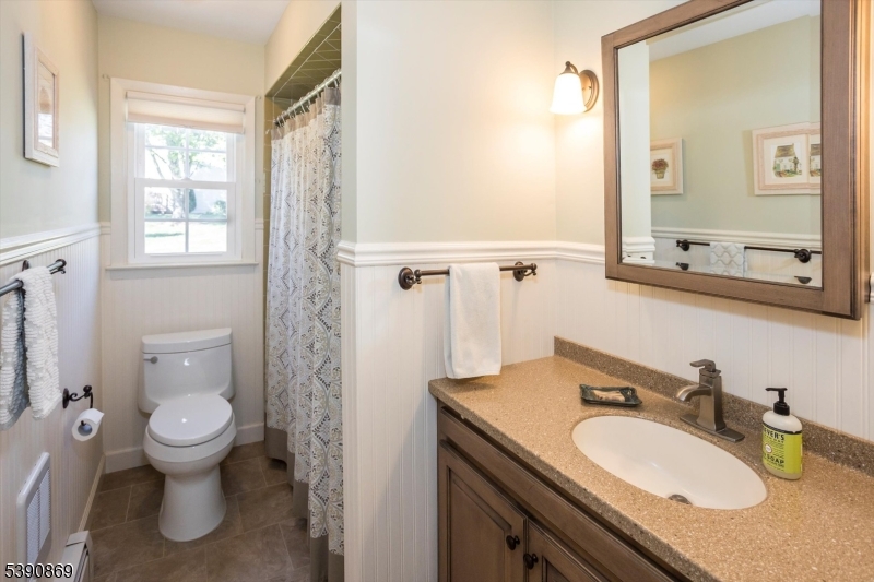 Main Full Bathroom