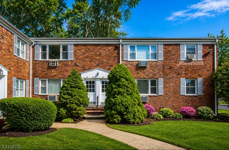 Exterior virtually enhanced Exterior virtually enhanced landscaping