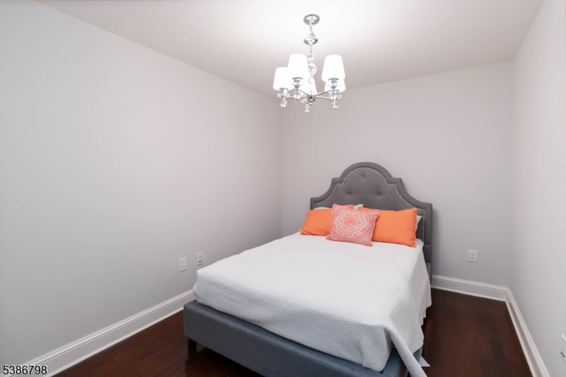 Den/Office/Guest Room