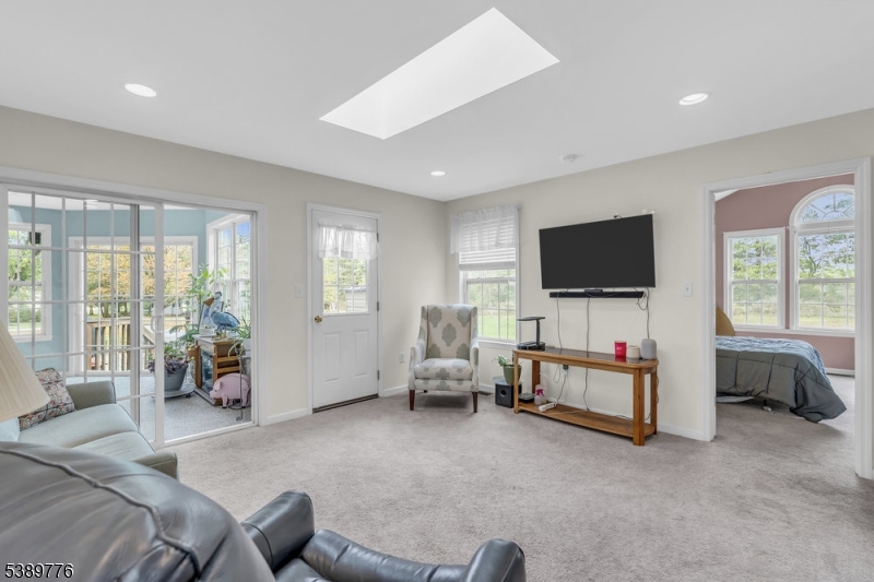 Living Room skylight, slider to Sun Room Mother/Daughter Suite