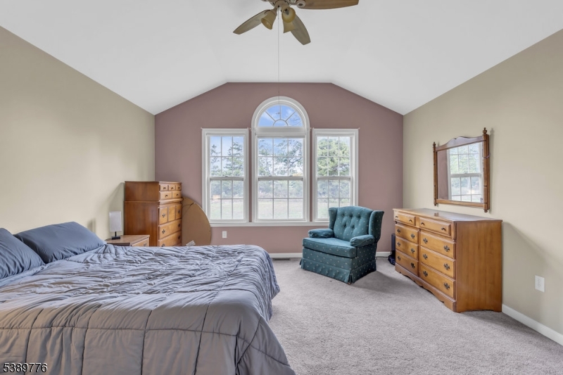 Bedroom walk in closet, access to full bath. Mother/Daughter Suite