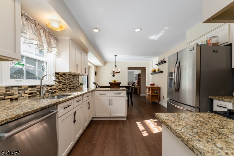 Gourmet Kitchen