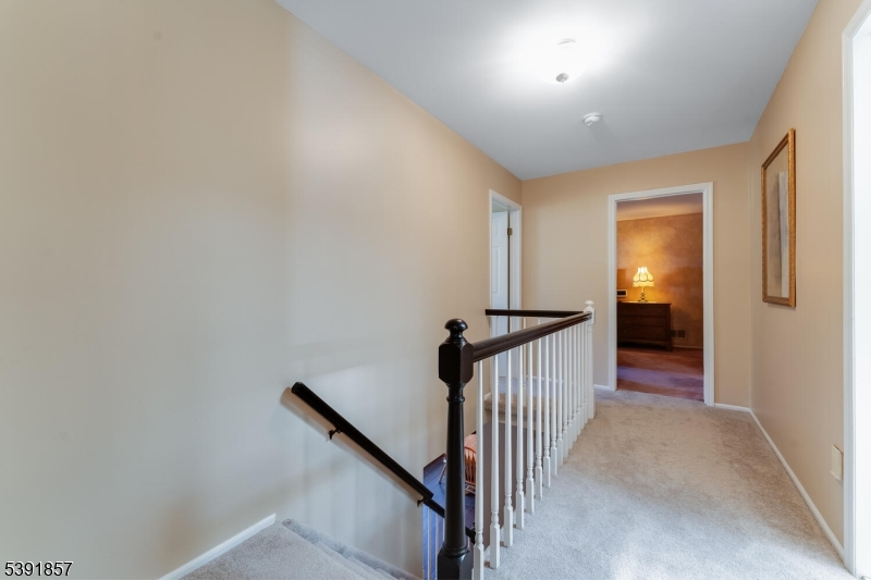 2nd Floor Landing