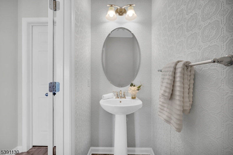 Powder room