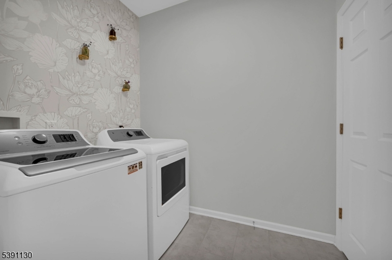 Laundry Room - bedroom level