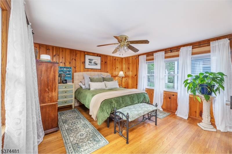 Primary bedroom has 2 closets Bedroom 1 of 3