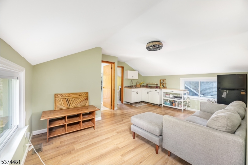 Den in building 2, over garage