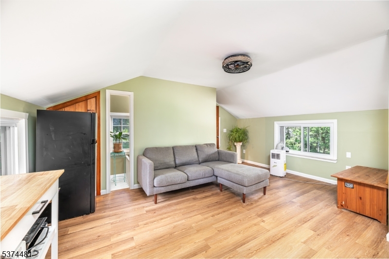 Den in building 2, over garage