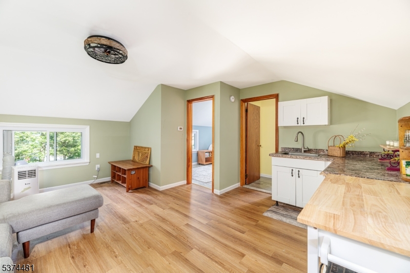 Den in bldg 2 w/kitchenette