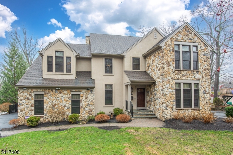 Set on a lovely, corner lot in the "Park" section, the location is ideal close to shopping, parks and NYC transportation.