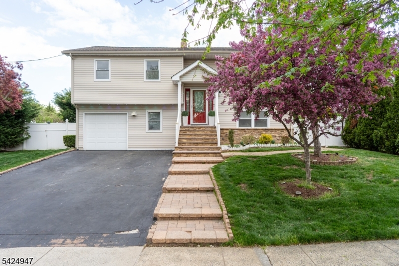 Front Entrance Welcome to your future home! Led lighting all throughout! Pavered walkway and gorgeous entrance.