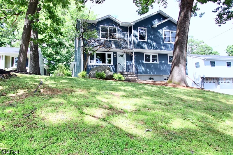 Great curb appeal