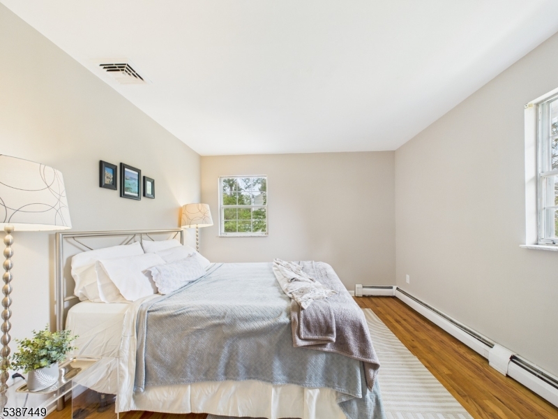 UL - Bedroom2, 2