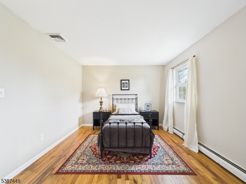 UL - Bedroom3, 3