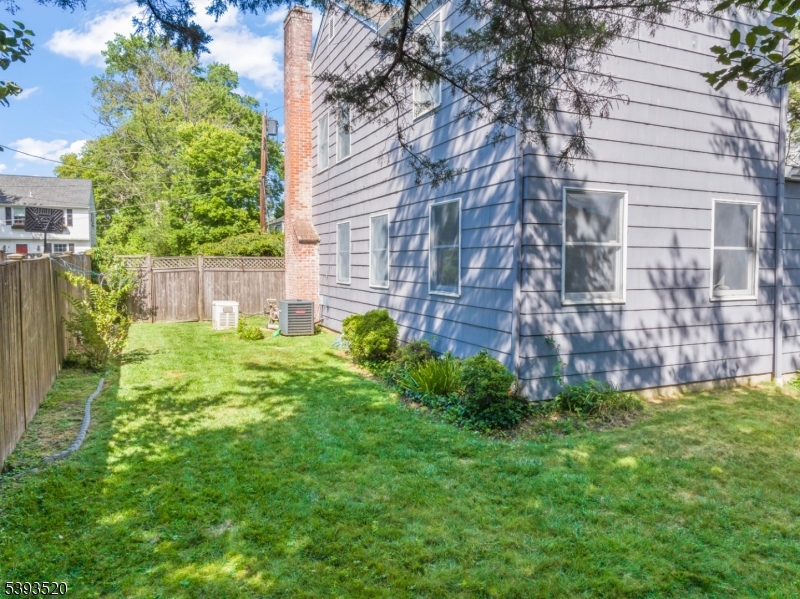 Sideyard