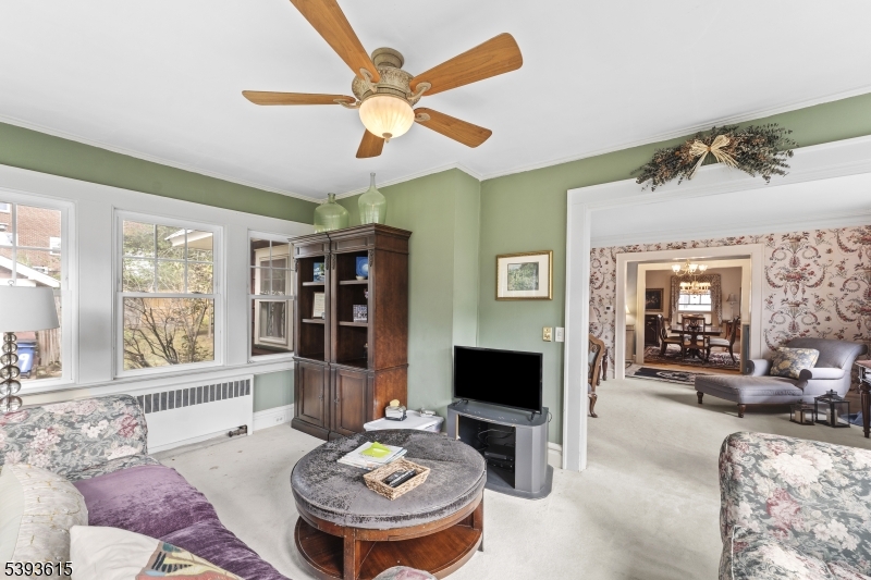 Sunroom/Family Room