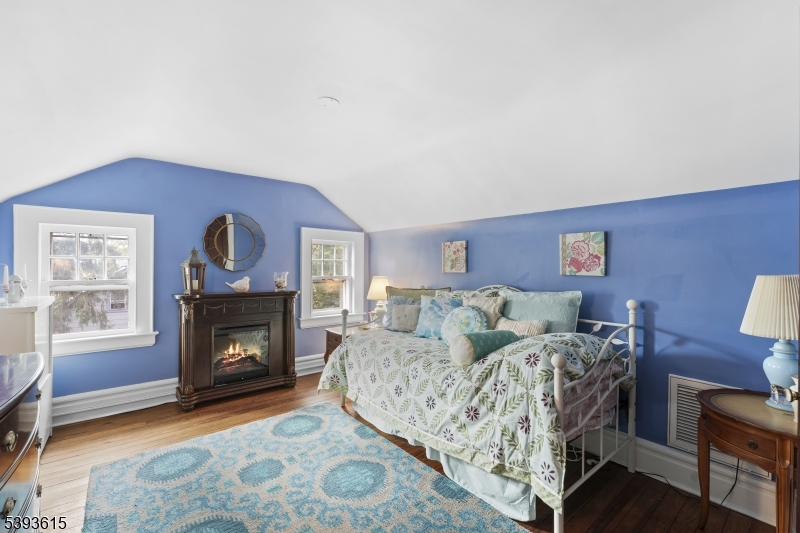 Fifth Bedroom