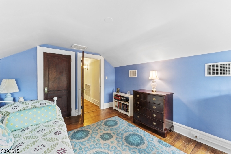 Fifth Bedroom