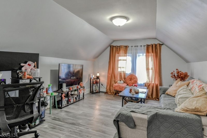 Living room third fl