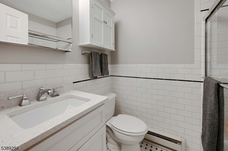 Updated bath w storage