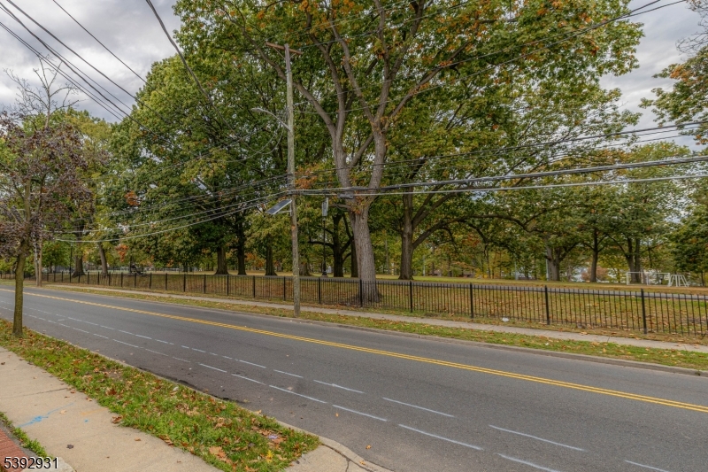 Irvington Park