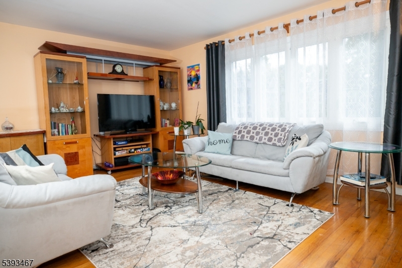 LIVING SPACE
