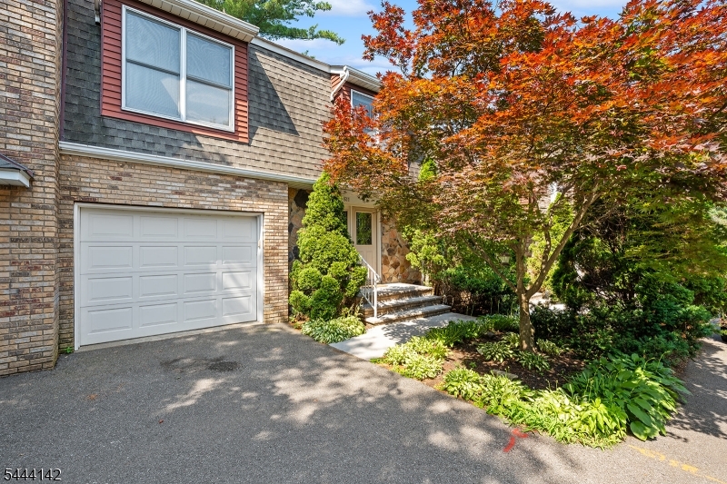 CURB APPEAL!