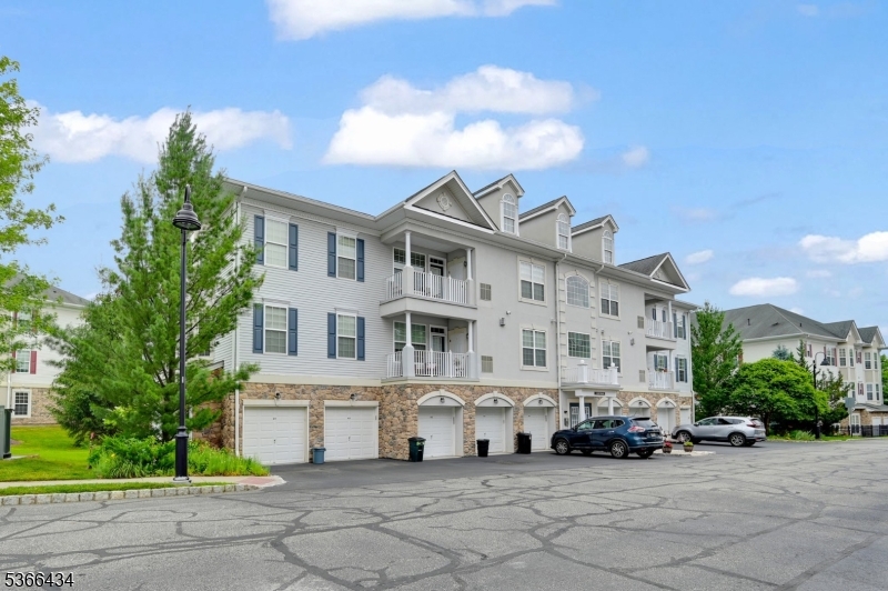 Welcome to Four Seasons at Great Notch