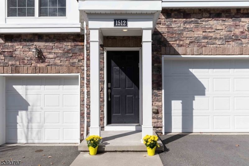 Welcome to The Hills by Lennar