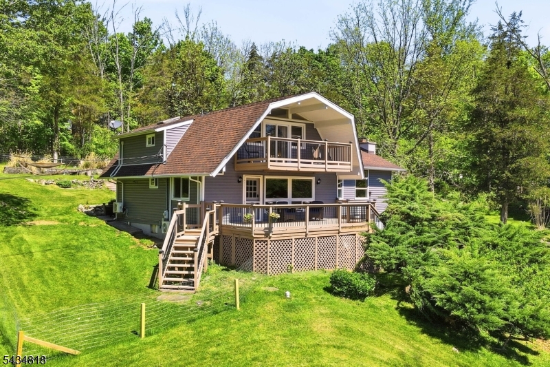Country Compound