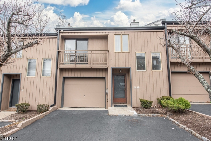 Two Car wide driveway, 1 car garage