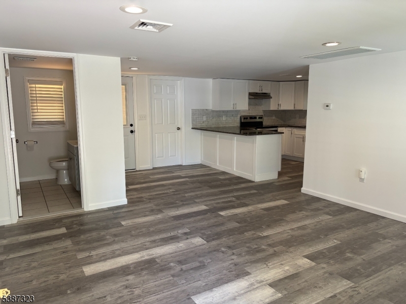 LIVING ROOM OPEN CONCEPT