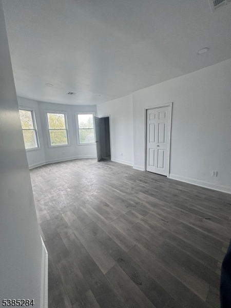 506 21st St, Irvington