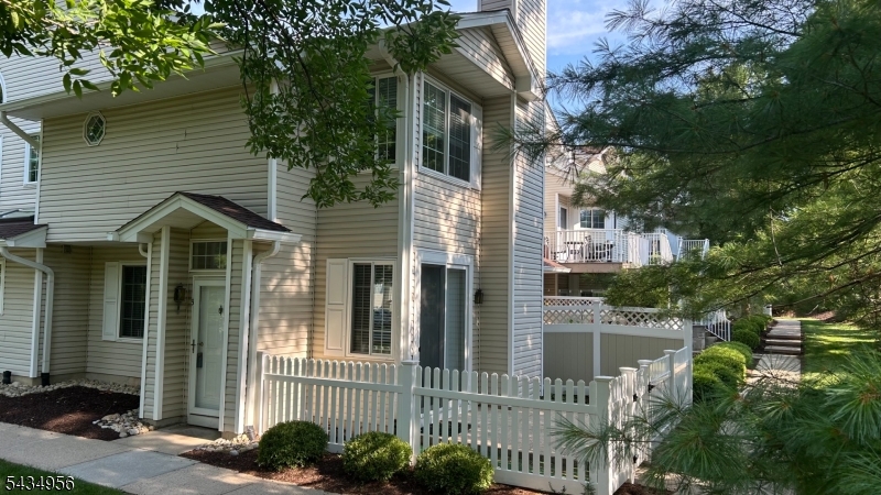End unit-2BR,2.5 baths, 1-car All new windows & patio door plus many updates