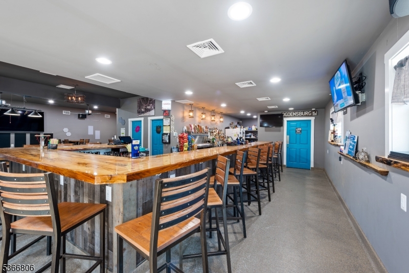 4 High Top Tables