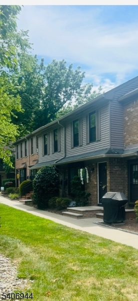 BUILDING VIEW