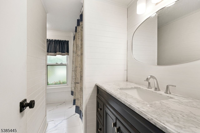 2nd Floor Full Bath Just Renovated!