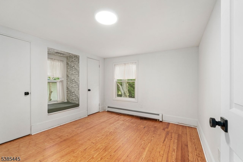 Seconary Bedroom with book nook!