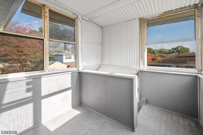 Entrance open porch