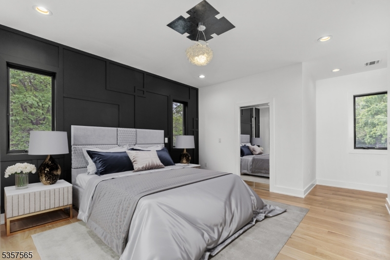 Primary v#2 virtually staged