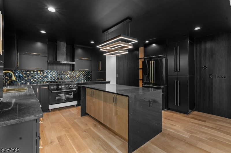 EIK view 3 virtually staged