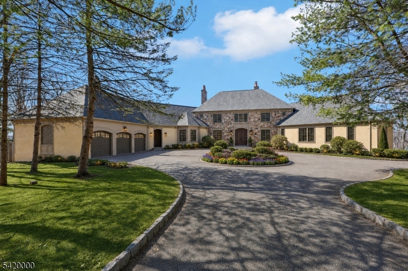 Photo has been virtually renovated