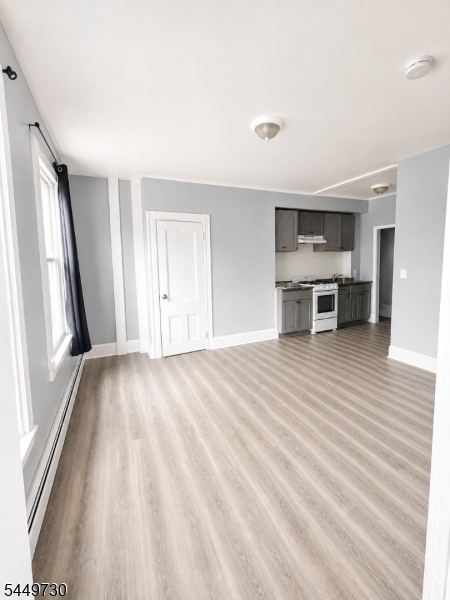 Living/Kitchen