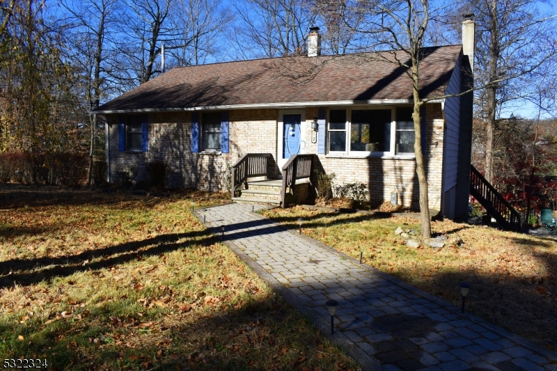 Pathway to front door from Belford along with the additional parking