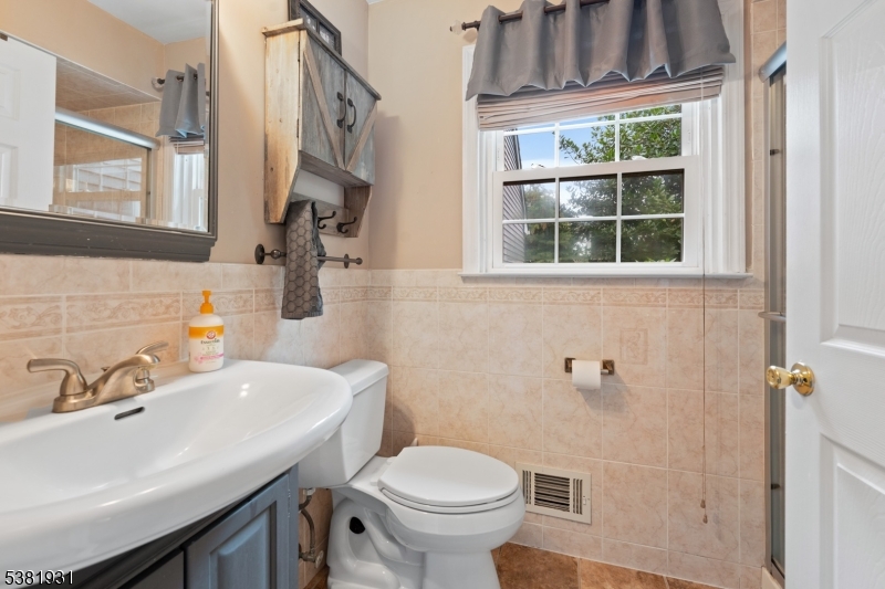 FULL BATH ON FIRST FLOOR